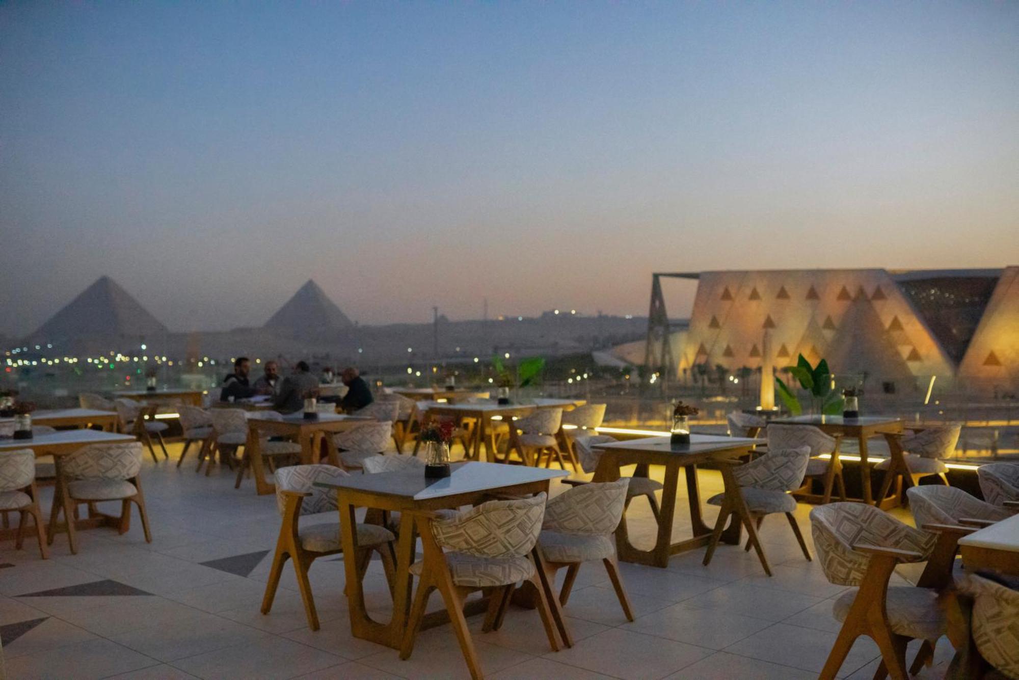 Royal Great Pyramid Inn Kafr Ghatati Ngoại thất bức ảnh